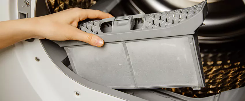 Signs Of A Clogged Dryer Lint Trap in Brushy Creek, Texas